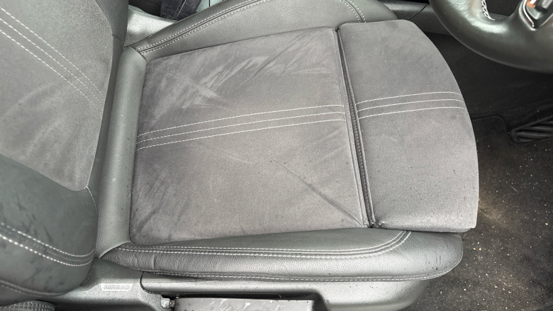 Vauxhall Crossland 1.2 Turbo Ultimate 5dr Petrol Hatchback